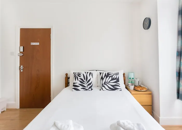 Wood Green Rooms